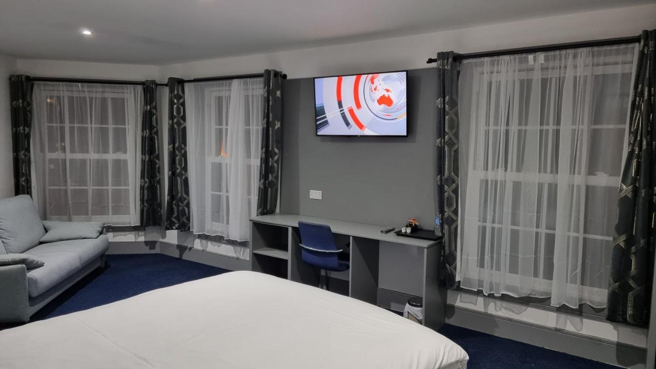 Dreams Hotel - Park View Barking  Ngoại thất bức ảnh