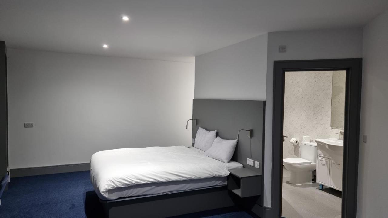 Dreams Hotel - Park View Barking  Ngoại thất bức ảnh