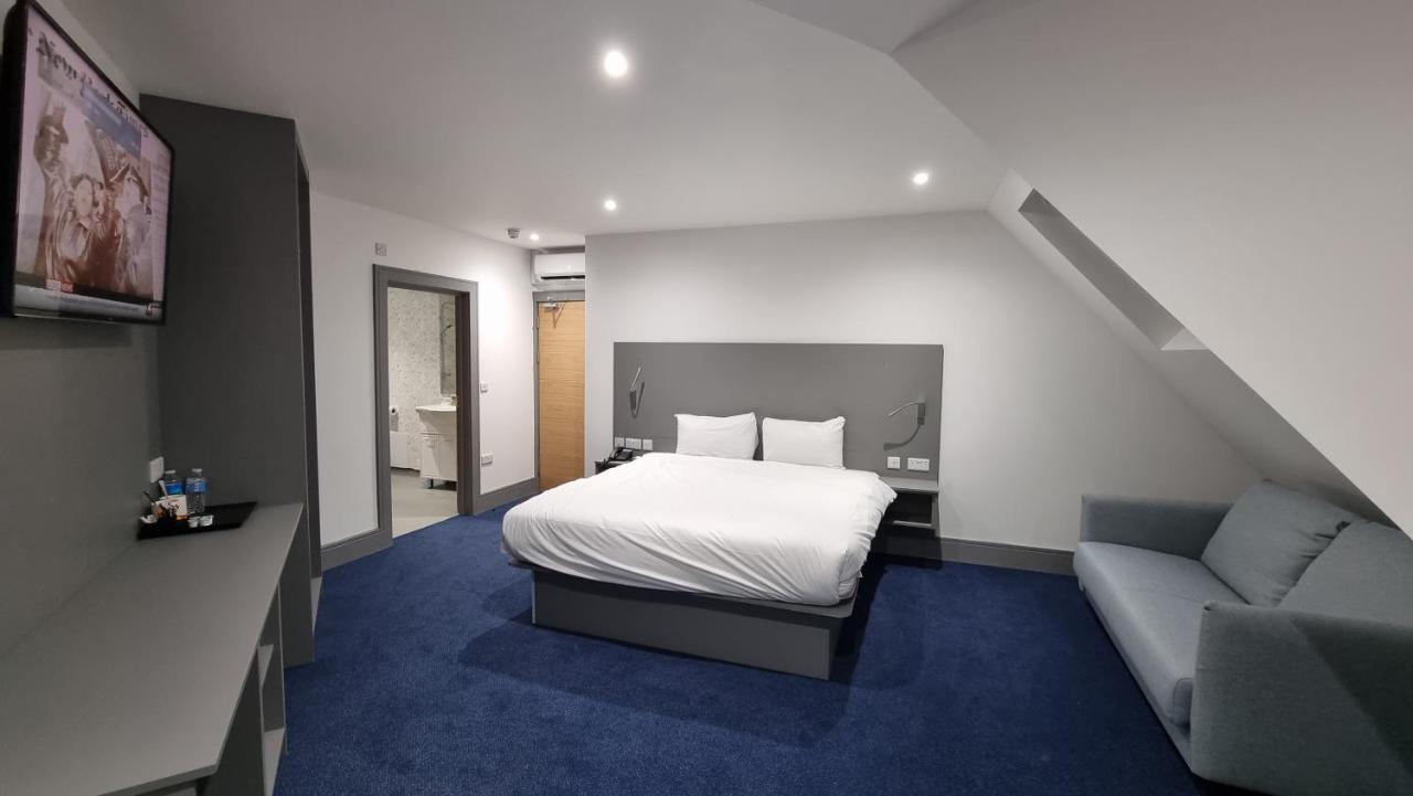 Dreams Hotel - Park View Barking  Ngoại thất bức ảnh