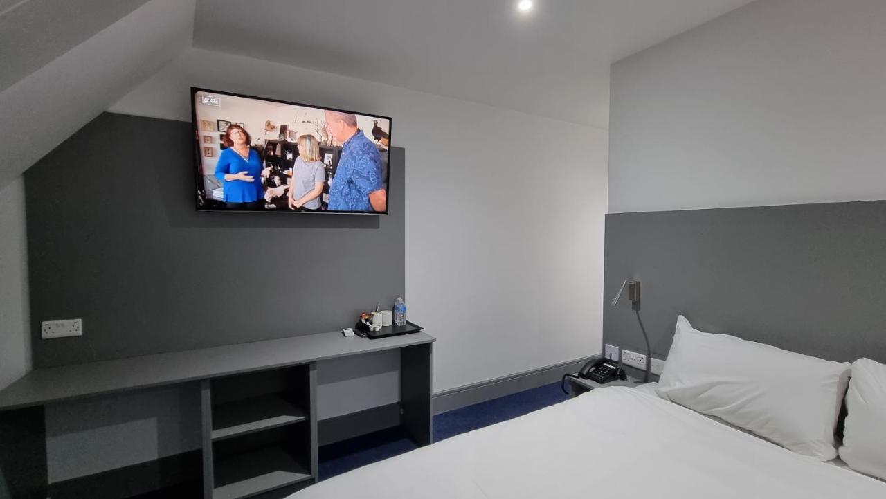 Dreams Hotel - Park View Barking  Ngoại thất bức ảnh